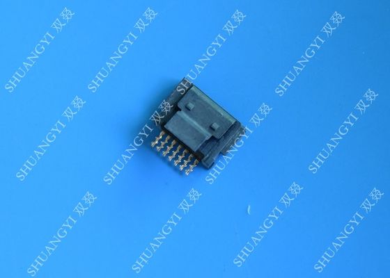 China Tipo de la encrespadura del conector del puerto del Pin ESATA del conector macho 7 de SMT de la PC con el cierre proveedor